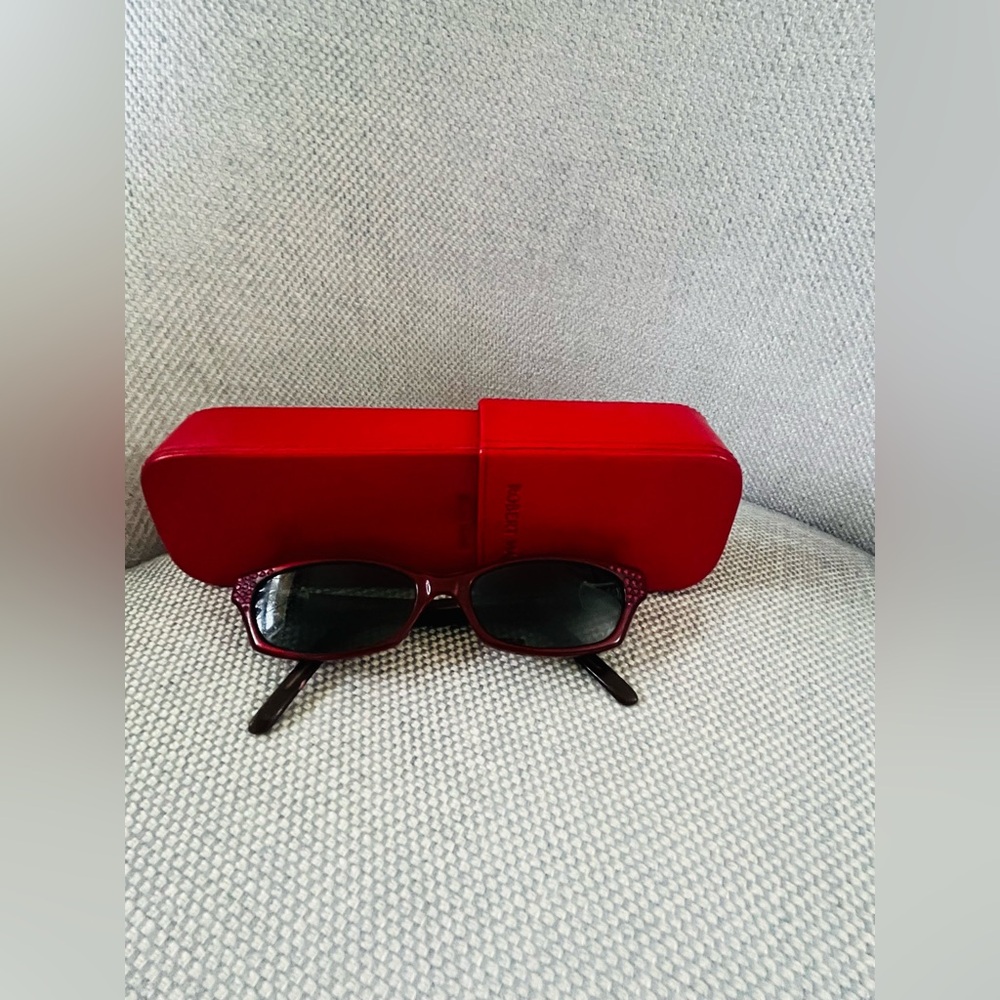 Women’s Red Rectangle Sunglasses - Picture 7 of 8